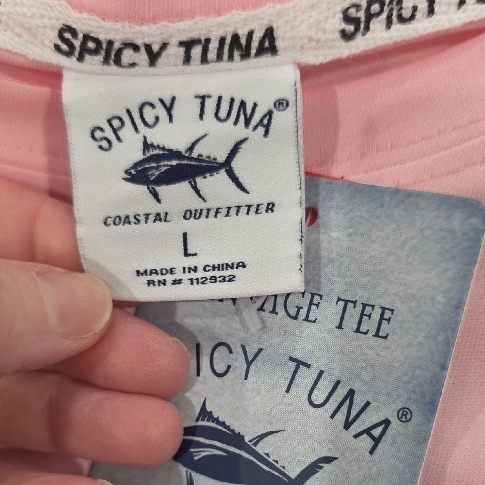 Pink Long Sleeve Tee with‎ Sea Turtle Graphic - Picture 4 of 5